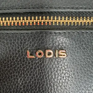 Lodis Ellie Single Zip Wristlet Black Pebbled Leather RFID Gold Hardware Wallet thumbnail 3