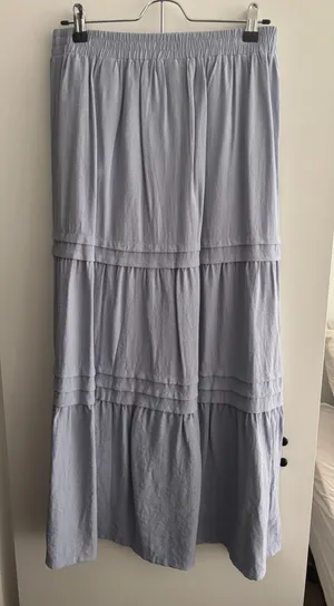 Blue midi skirt thumbnail 1