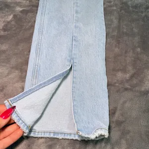 Abercrombie & Fitch Jeans Women 27/4R Lt Wash Curve Love 90s Straight Split‎ Hem thumbnail 11
