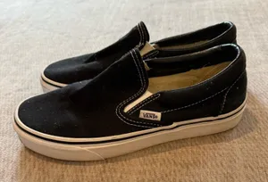 Vans Classic Slip-On Black Canvas Sneakers Women 7.5 Men 6 thumbnail 1