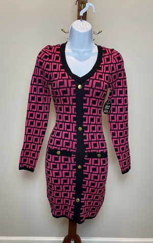 Jolie & Joy Dress Size S Pink Black Geometric V Neck Sweater NWT thumbnail 1