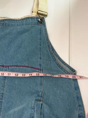 Women’s Denim Overalls Size M Light Wash Distressed Cropped Baggy Utility thumbnail 10