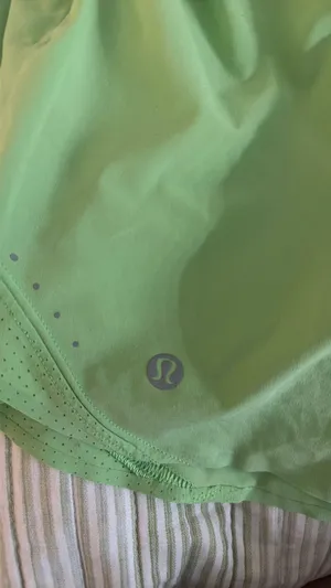 Lululemon Shorts thumbnail 4