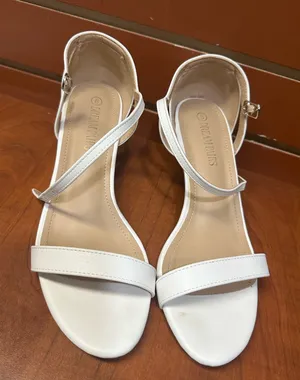 Dream Paris White Sandals thumbnail 1