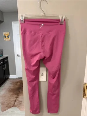 Gymshark High-Waisted cropped contour Leggings Dusty Pink Mauve – Size XS thumbnail 4