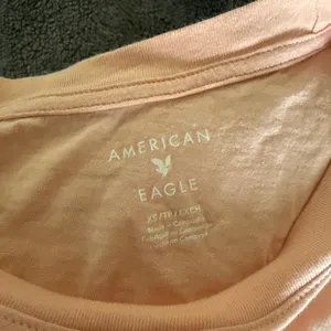 American Eagle Top Crop thumbnail 3