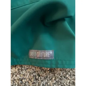 Med Couture‎ Women's Green Short Sleeve Scrub Top Size Small thumbnail 7