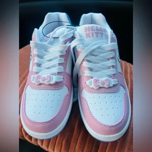 Hello Kitty by Sanrio Women's Casual Court Sneakers size 9 thumbnail 6