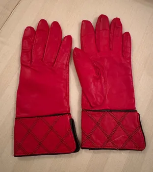 Women’s small red genuine leather gloves with quilted black line cuffs thumbnail 1