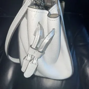 Kate Spade Small White Tegan Satchel Leather Crossbody Bag‎ 8x8x3.5" thumbnail 4