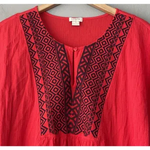 J Crew Pom Pom Tunic Top Size Medium Red Blue Gauze Embroidered Coastal Boho thumbnail 3