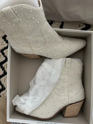 Betsey Johnson Boots Rhinestone thumbnail 1