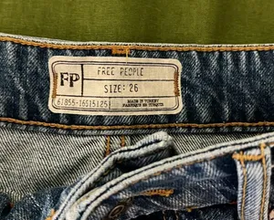 Free People Denim Mini Skirt, Embroidered Size 26 thumbnail 3