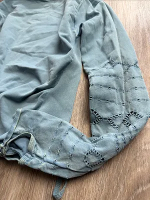 Free People Movement Good Karma Hoodie Top w/Thumbhole Size M/L thumbnail 15