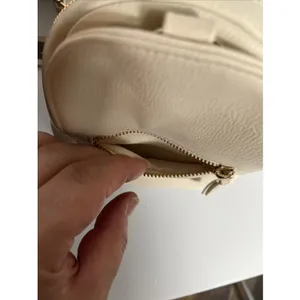 Universal Threads Crossbody Bag Womens Small Light Beige Zip Pockets Adjustable thumbnail 11