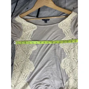 American Eagle Scoop Neck Lace Lightweight Long Sleeve Top Women’s Small thumbnail 4