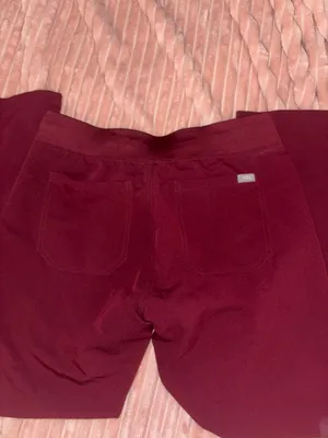 scrub pants thumbnail 2