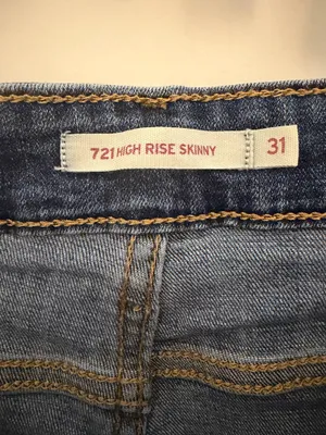 Levi’s Skinny High-Rise Jeans 721 thumbnail 3
