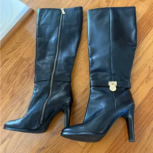 MICHAEL Michael Kors Knee-High Black Leather Heel Boots with Gold MK Size 7M thumbnail 3