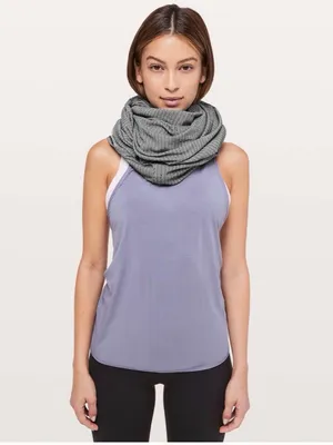 New with Tags Lululemon Black and White Herringbone Vinyassa Scarf thumbnail 3