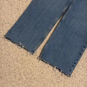 Abercrombie & Fitch A&F Jeans 29 8 Vintage Straight High Rise thumbnail 2