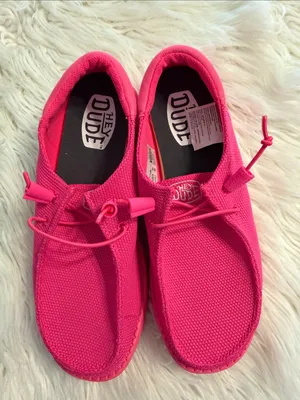 Hey Dude Hot Pink Lightweight Slip-On Sneakers size 9W BNWOT thumbnail 6