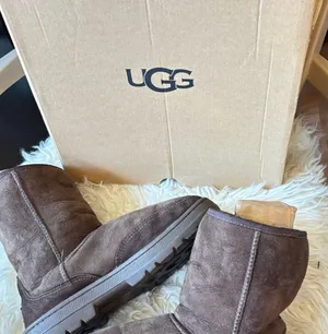UGG Ultra Short women Boots thumbnail 1