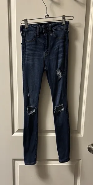 Hollister Ripped Skinny Jean Leggings thumbnail 1