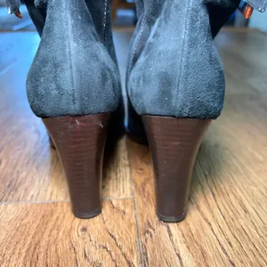 Theory Black Suede Ankle Boots Brown Buckle Stacked Heel Made in Italy Size 7.5 thumbnail 7