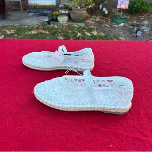 Universal Threads Women's Celia Floral Lace Mary Jane Espadrille‎ Flat size 7 thumbnail 5