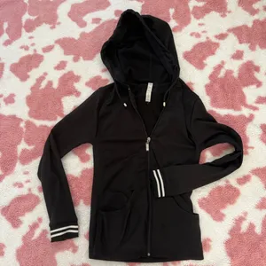 Y2K Black Fitted Zip Up Hoodie Athletic Jacket Sporty Slim Fit Athleisure Gym Girl Coquette Streetwear XS S thumbnail 2
