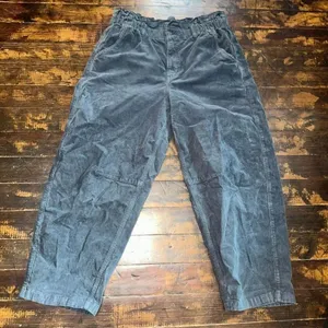 American Eagle corduroy size 14 normcore hi-rise mom pants thumbnail 1