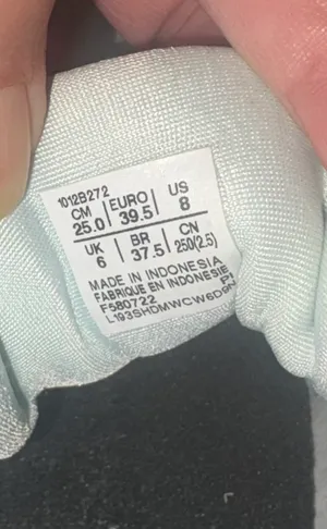 ASICS Women's GEL-KAYANO 29 in the "Soothing Sea / Misty Pine" colorway thumbnail 5