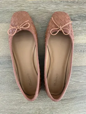 Madewell Flats thumbnail 1