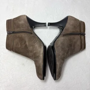 Sofft Brown Suede Ankle Booties with Buckle Detail Size 9M‎ thumbnail 5