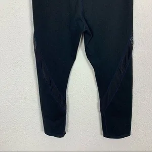Fabletics Capris Small Black Activewear‎ Gym Workout thumbnail 6