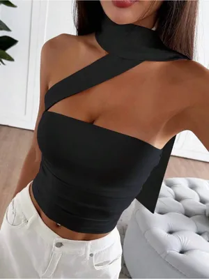 SheIn Chic One-Shoulder Black Asymmetrical Crop Top thumbnail 1