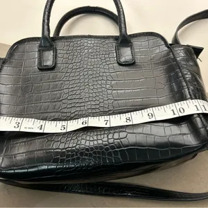 Purse Elegant Black Crocodile-Embossed -Preowned condition-see pictures-nice! thumbnail 8