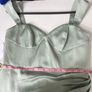 Azazie Agave Green Sheath Sweetheart Neckline Stretch Satin Dress Size 12 thumbnail 5