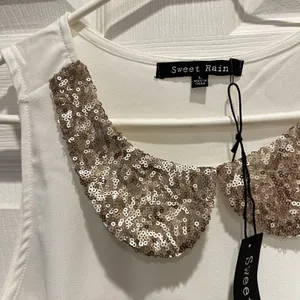 NWT Sweet Rain Womens White Sleeveless Sequin Peter Pan Collar High Low‎ Top L thumbnail 2