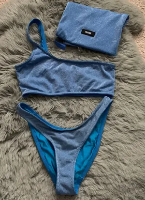 Women’s Small+ Small Melrose Marina Sparkle One Shoulder Cheeky Bikini thumbnail 1