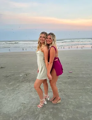 Dress thumbnail 9