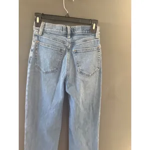 Abercrombie &‎ Fitch The 90s Straight Ultra High Rise Jeans Medium Wash 25 0R thumbnail 4