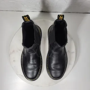 Dr. Martens Nappa Chelsea Boots Womens 7 Mens 6 Black Leather Pull On Airwair thumbnail 11