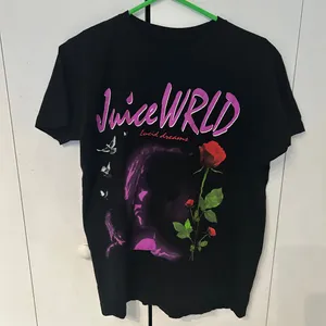Juice WRLD Black Graphic T thumbnail 4