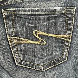 Silver Aiko Bootcut Jeans Women’s Size 28x31 Thick Stitch Dark‎ Denim Low Rise thumbnail 12