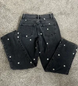 high rise straight flowered black jeans thumbnail 2
