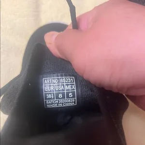 Black Athletic Sneakers Size 8 thumbnail 3