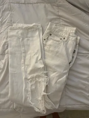 American Eagle Jeans Ripped thumbnail 1