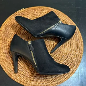 Dexflex Comfort Black Leather Shoes ankle boots heels 9W thumbnail 5